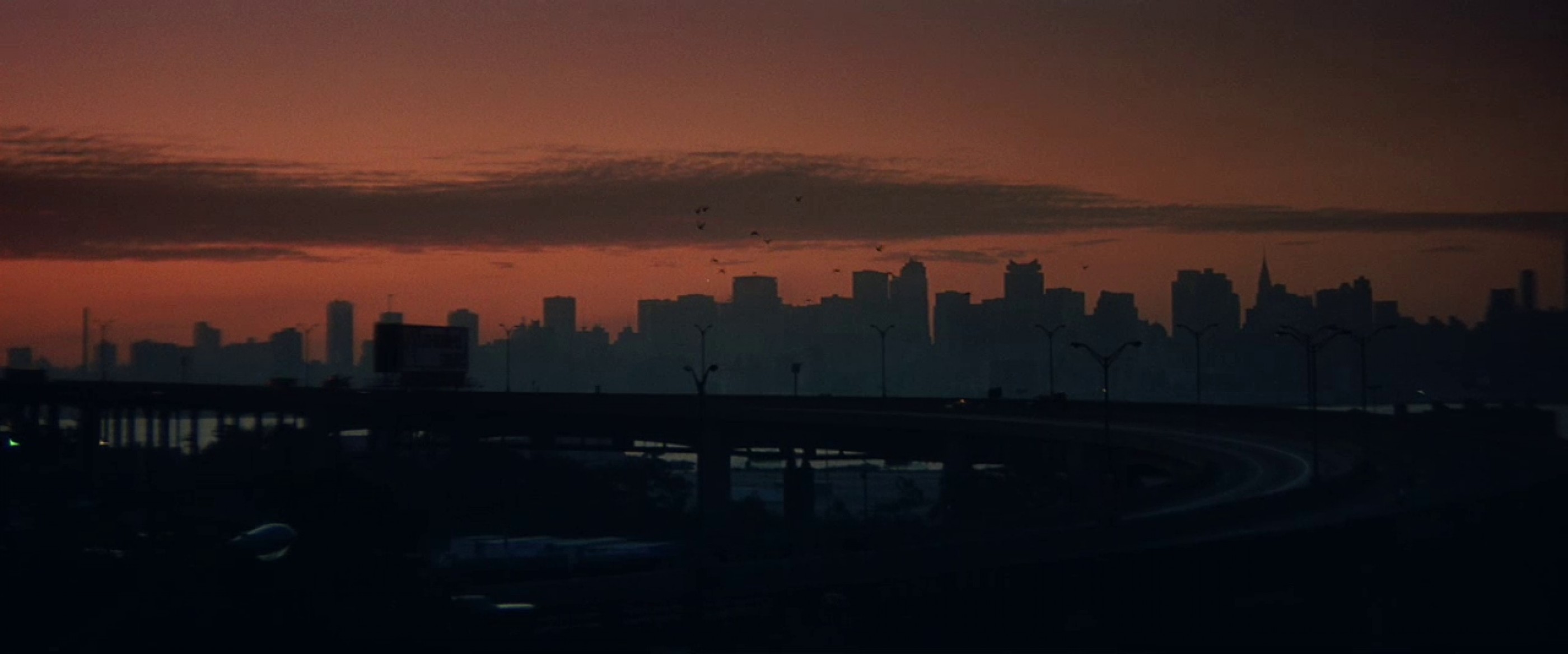 Fig. 2: New York skyline, as seen in Tony Scott's “The Hunger” (1983)